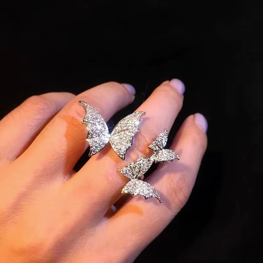 NEW 18k Huge White Gold Diamond Butterfly Ring